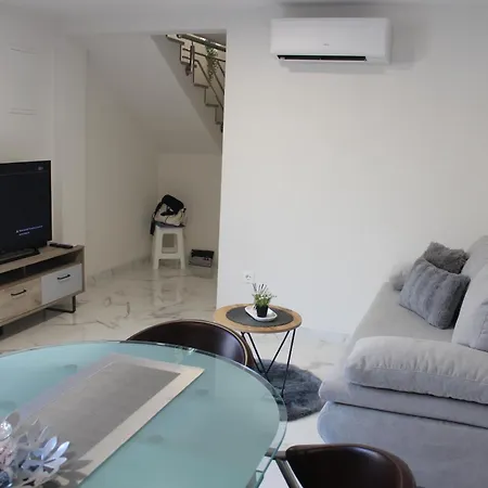 Tea Apartament Novi Vinodolski